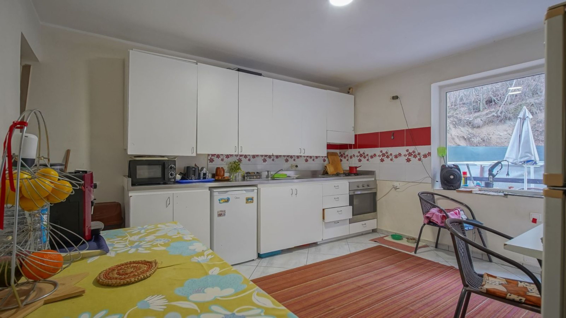 Casă individuală la 4 km de Brașov | 730 mp teren - P+E+M