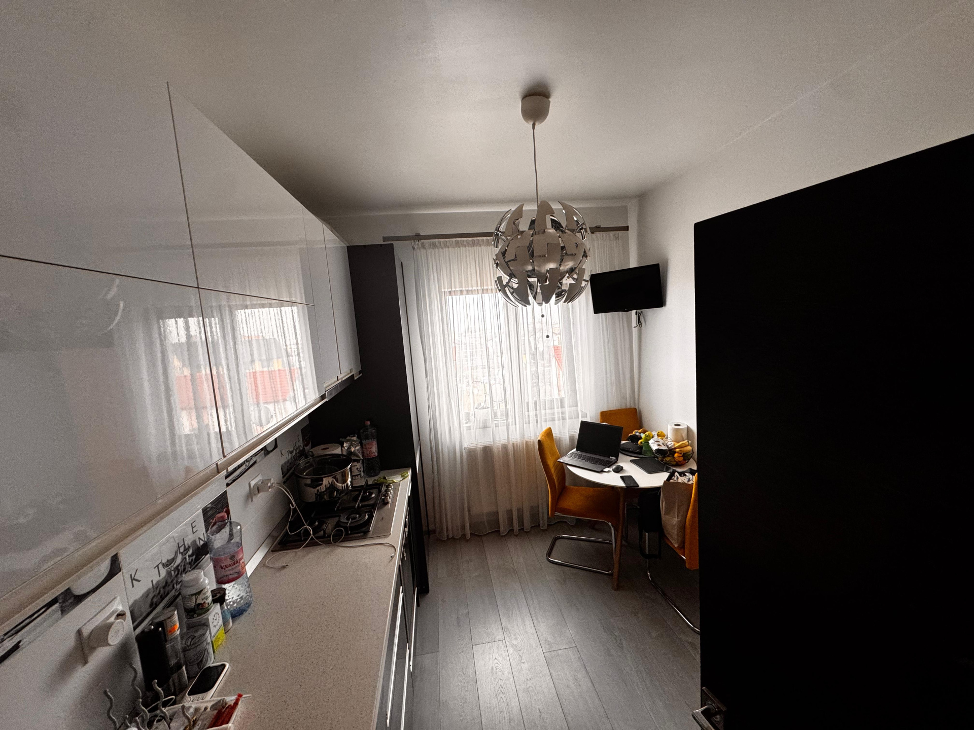 Apartament modern cu 2 camere în Gavana 3, Pitești – Confort și Stil la Etajul 2