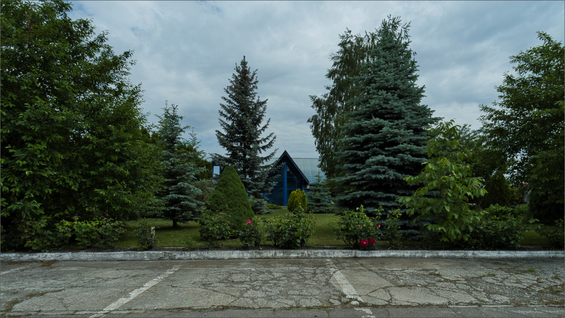 Proprietate industrială cu vizibilitate DN13 – Hală, birouri și teren 6.250 mp