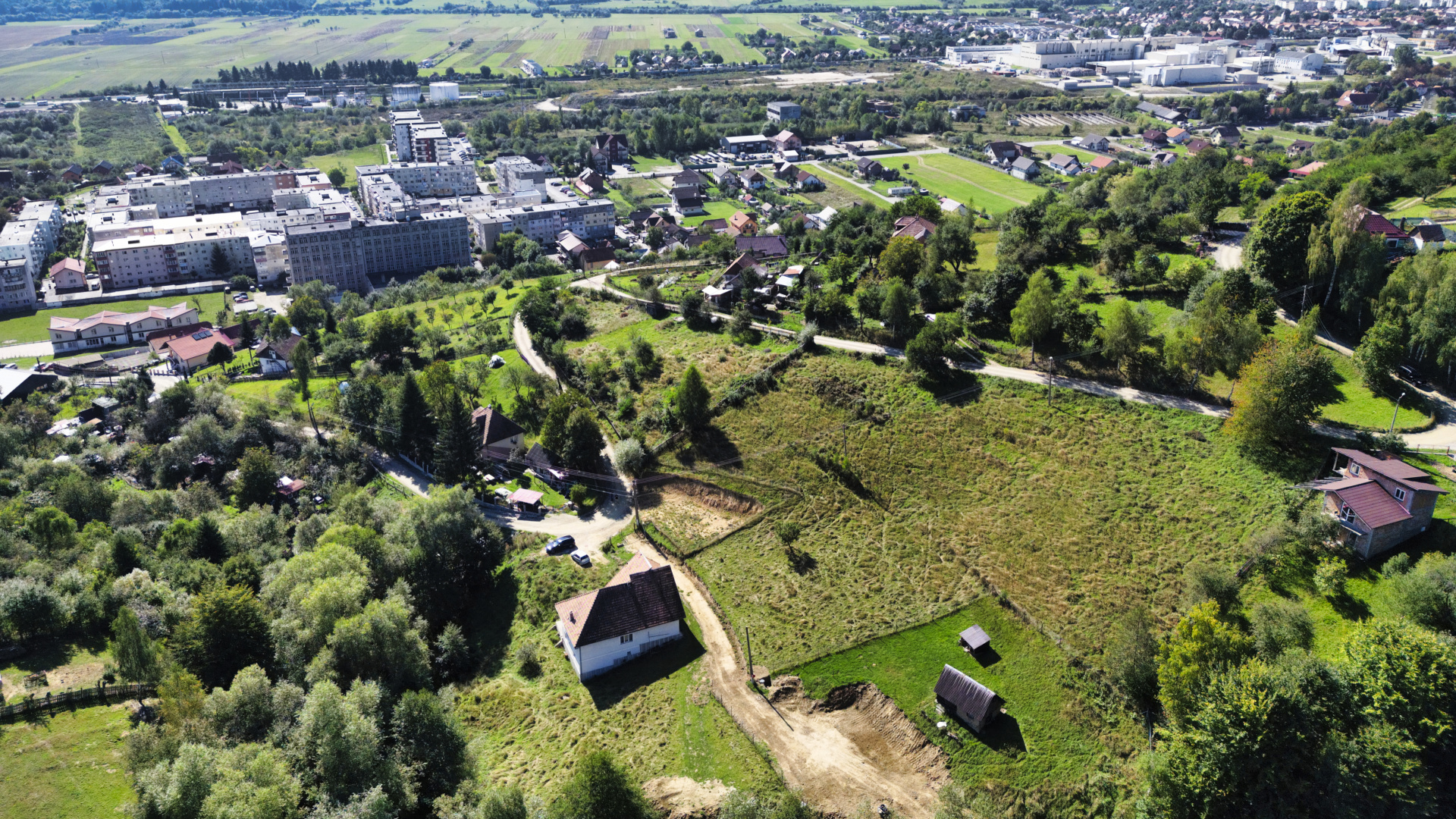 Teren intravilan 1.000 mp în Zărnești – zonă liniștită