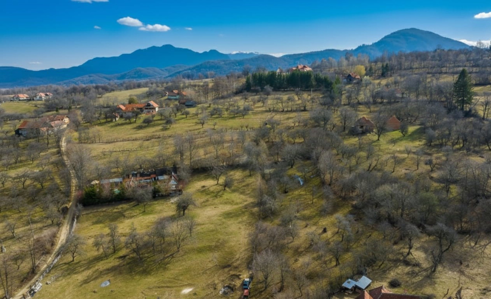 Teren cu priveliște panoramică în Sohodol – Bran