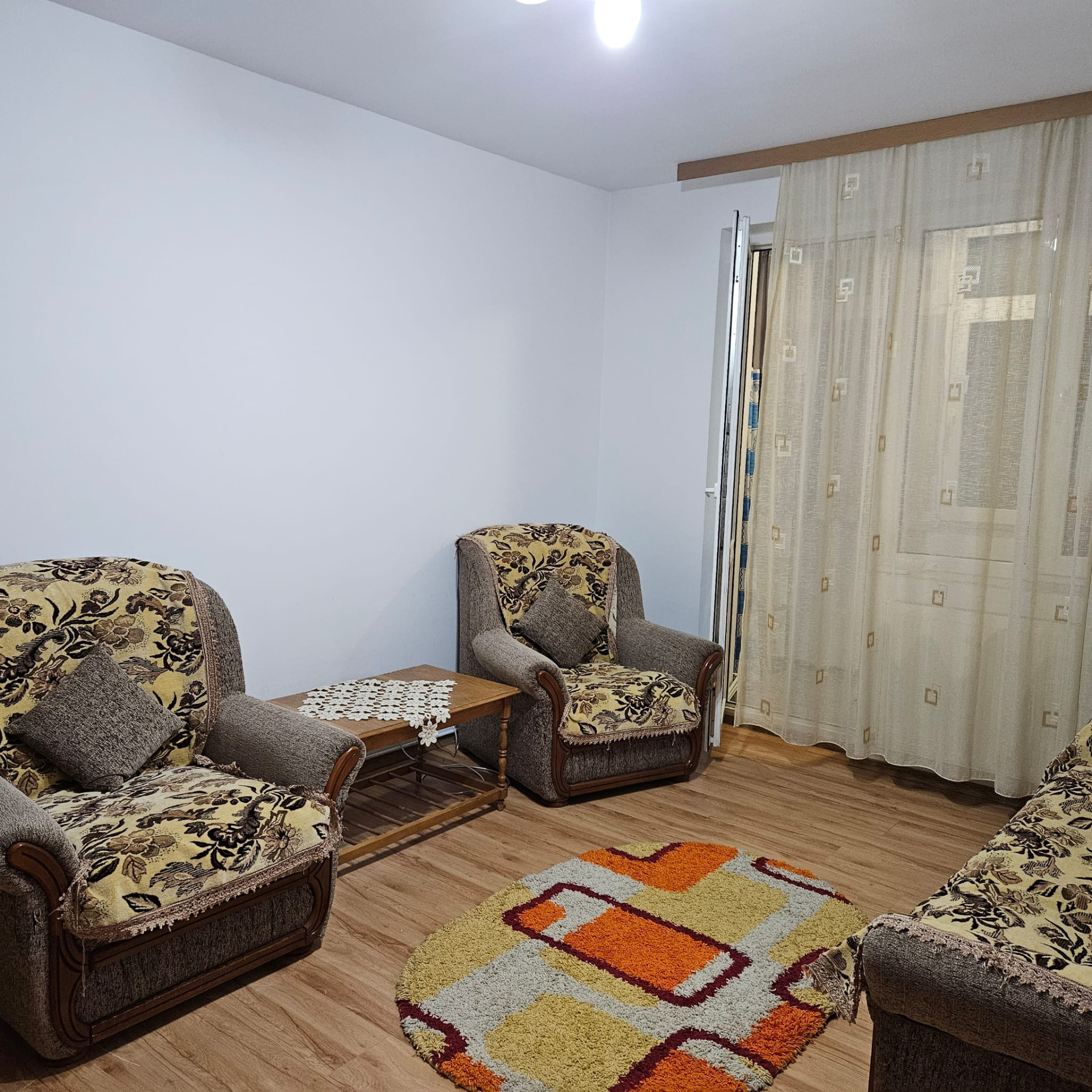 Inchiriere apartament 2 camere Central