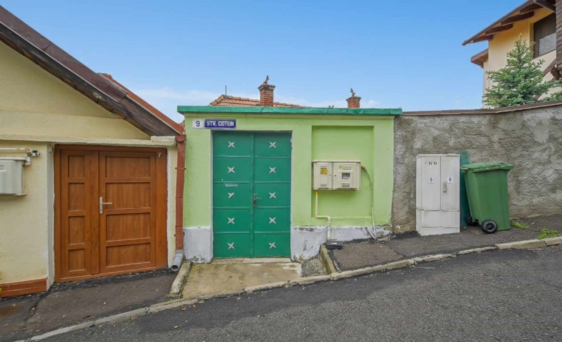 Casă cu priveliște panoramică în inima zonei Șchei – Strada Cotun, nr. 9
