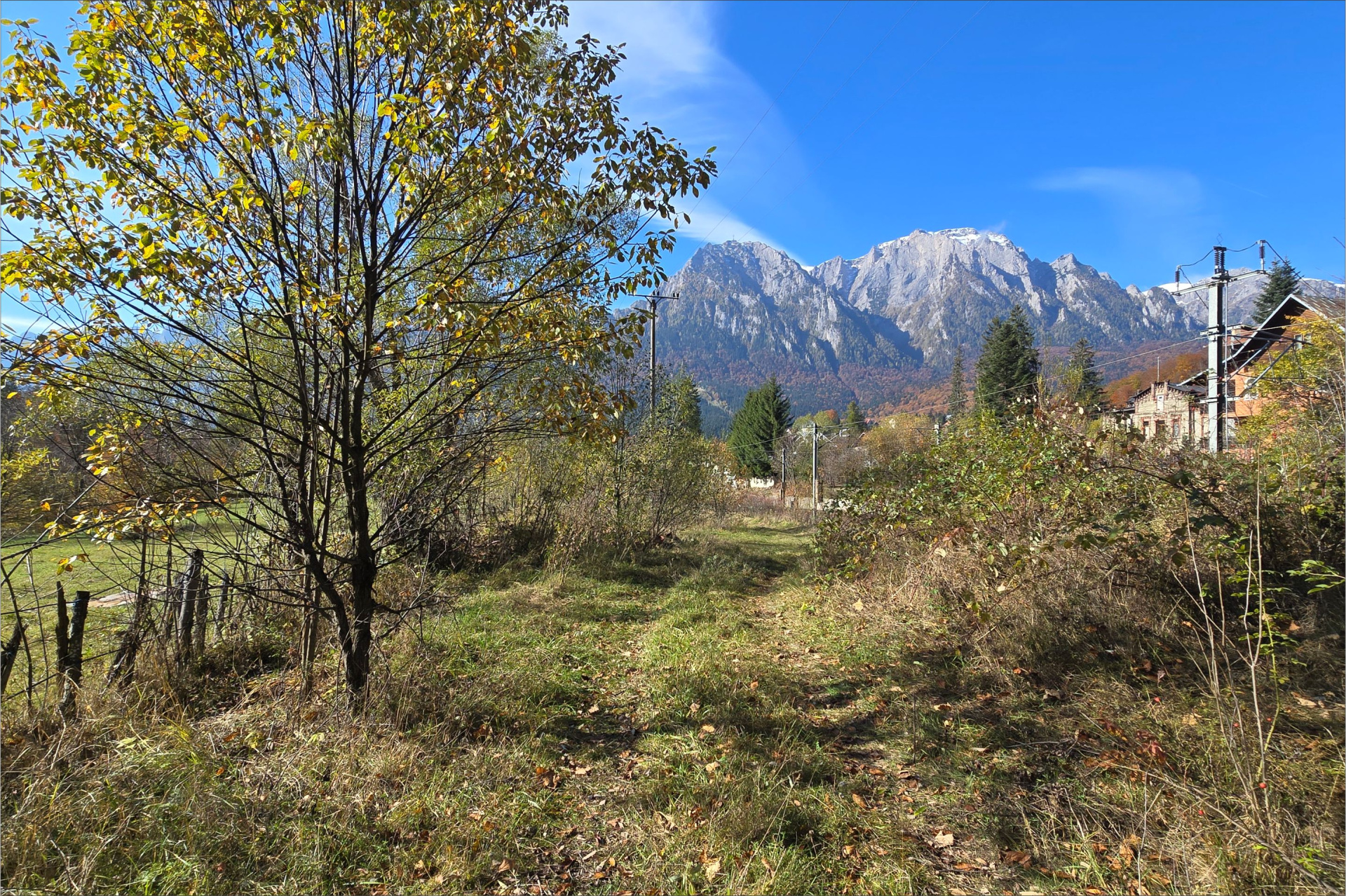 Teren intravilan în Bușteni, cu vedere spectaculoasă spre Crucea Caraiman