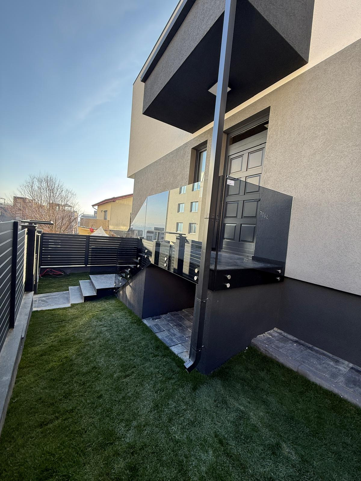 Oportunitate pentru duplex