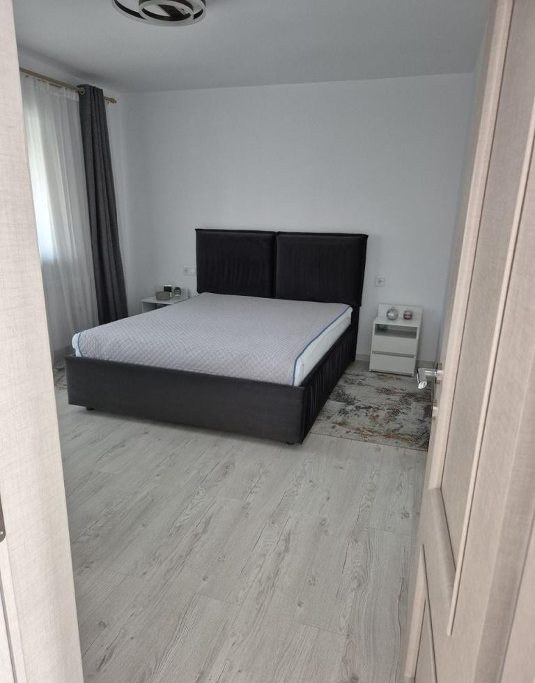 Vila în Trivale-Pitești /Mobilată-Utilata Complet!