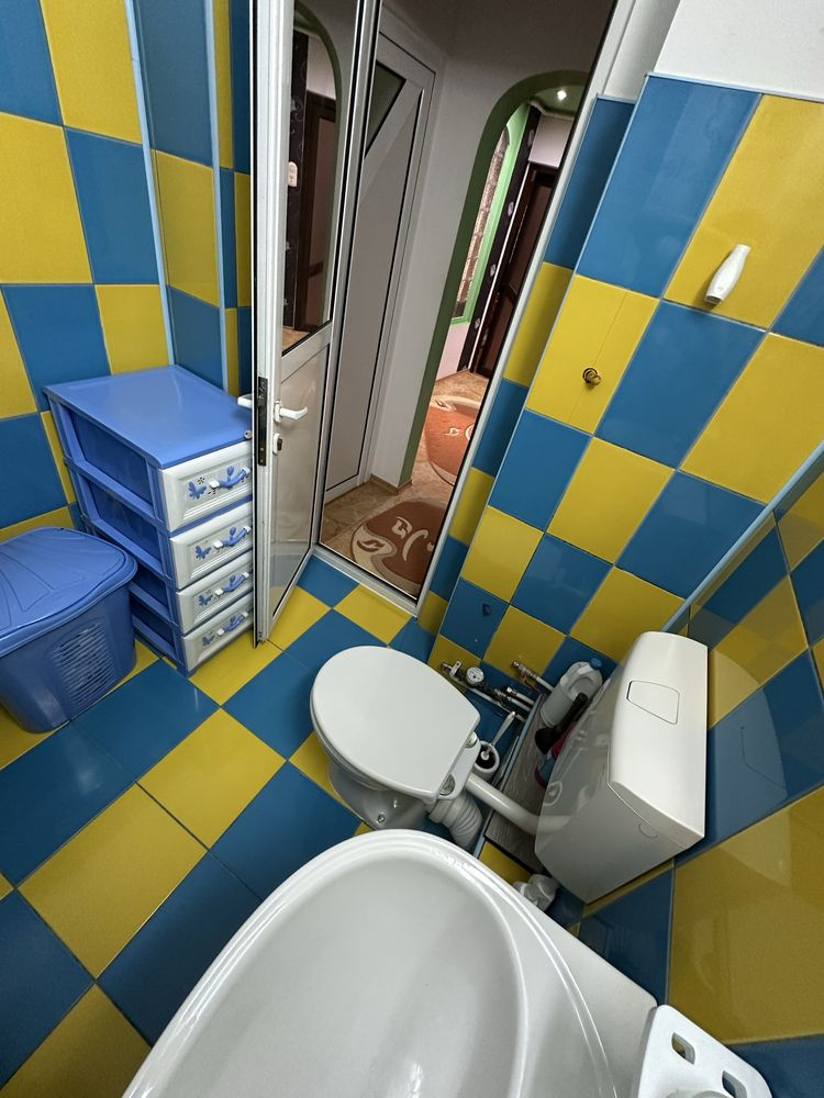 Apartament 2 camere decomandat, etaj 3, zonă Exercițiu – lângă JAM, Pitești