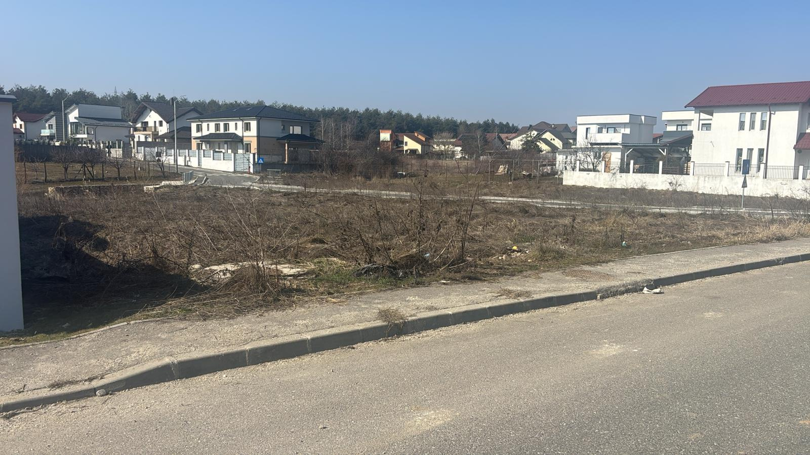 Teren cu autorizatie case in Trivale - Tancodrom