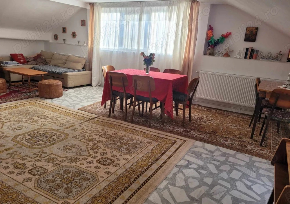 Selling solid house built in 2000 with modern comfort on 5200m of land 5
