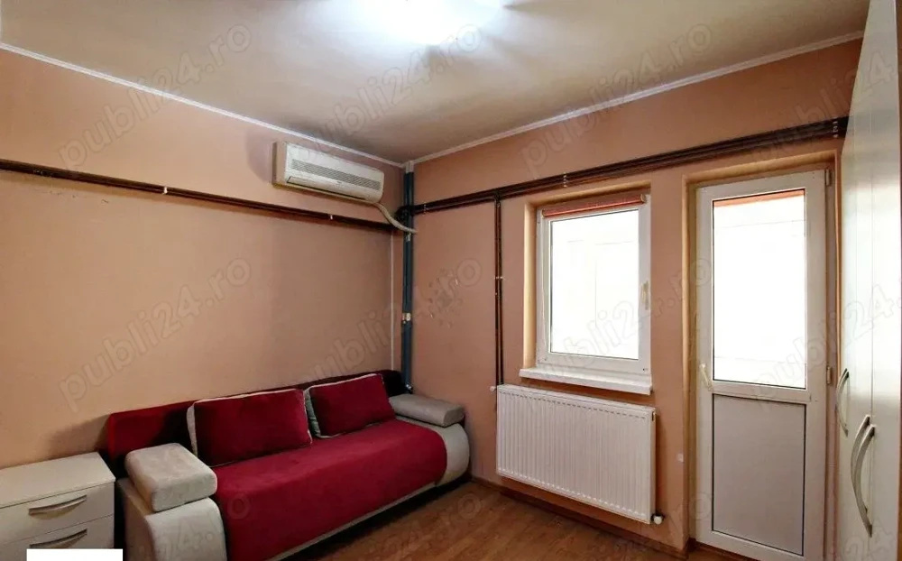 De vanzare, apartament 3 camere decomandate, etaj 3/6, zona Tomis 2, Constanța