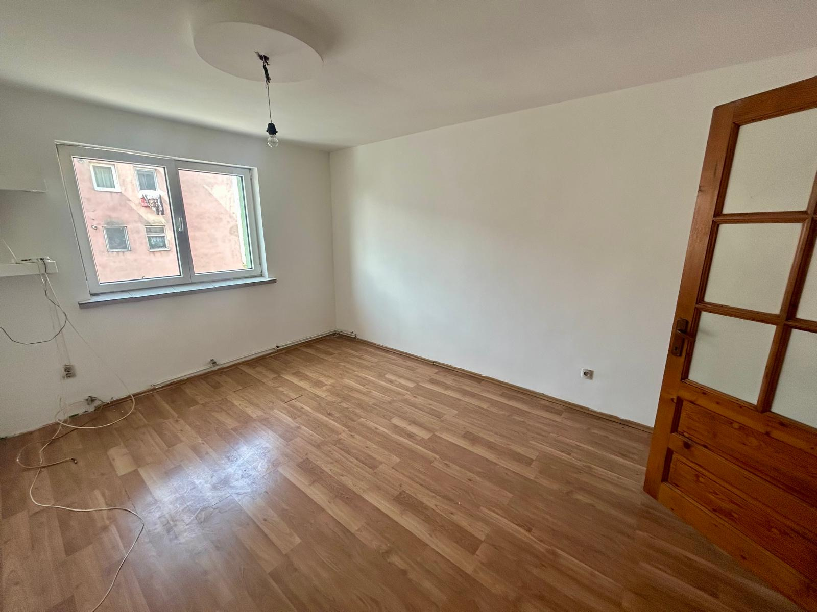 Apartament 2 camere – 40 mp – Bartolomeu, Brasov – 65.000 EUR