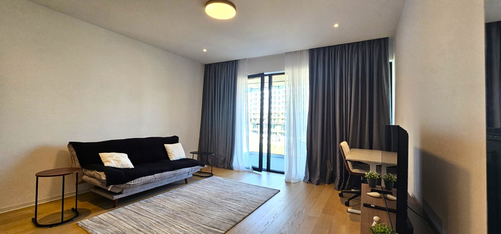 Apt. LUX, doua camere, ONE Lake Club, loc parcare subteran INCLUS