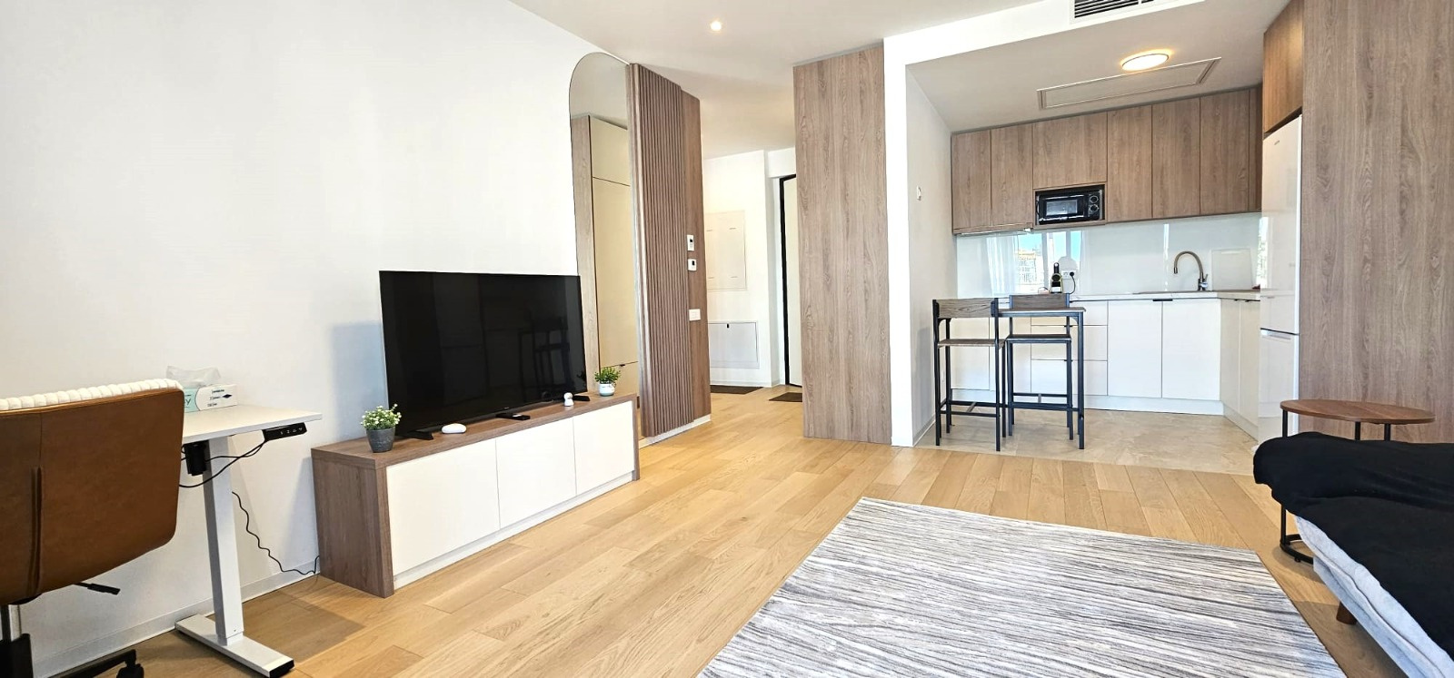Apt. LUX, doua camere, ONE Lake Club, loc parcare subteran INCLUS