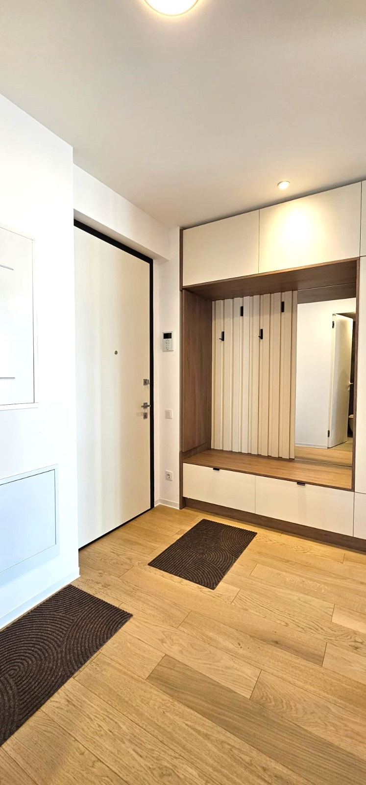 Apt. LUX, doua camere, ONE Lake Club, loc parcare subteran INCLUS