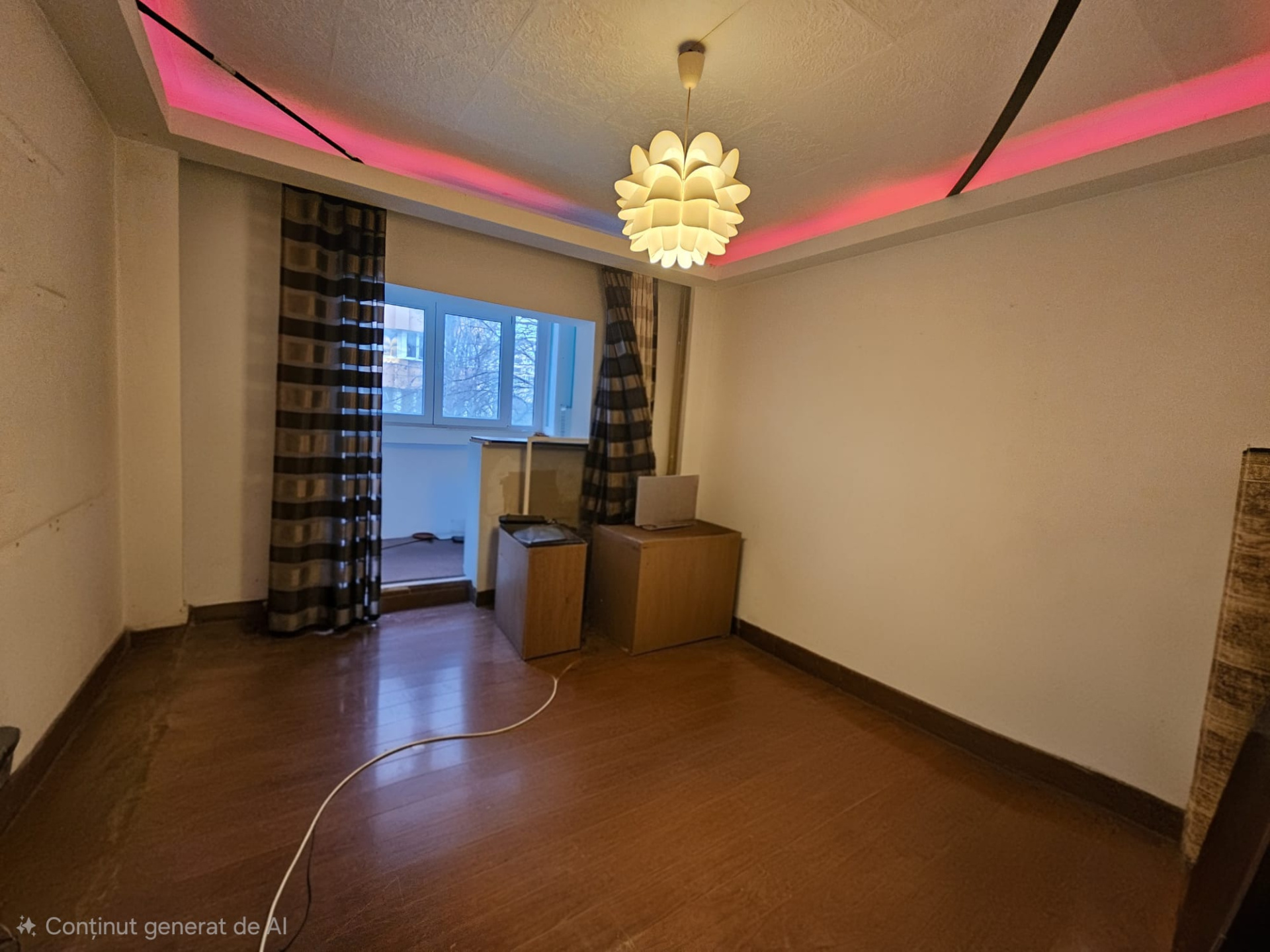 Apartament de vanzare 4 camere zona Nerva Traian