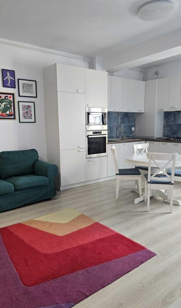 De vânzare apartament 2 camere semidec, et. 9/11, zona Euromaterna, Constanța