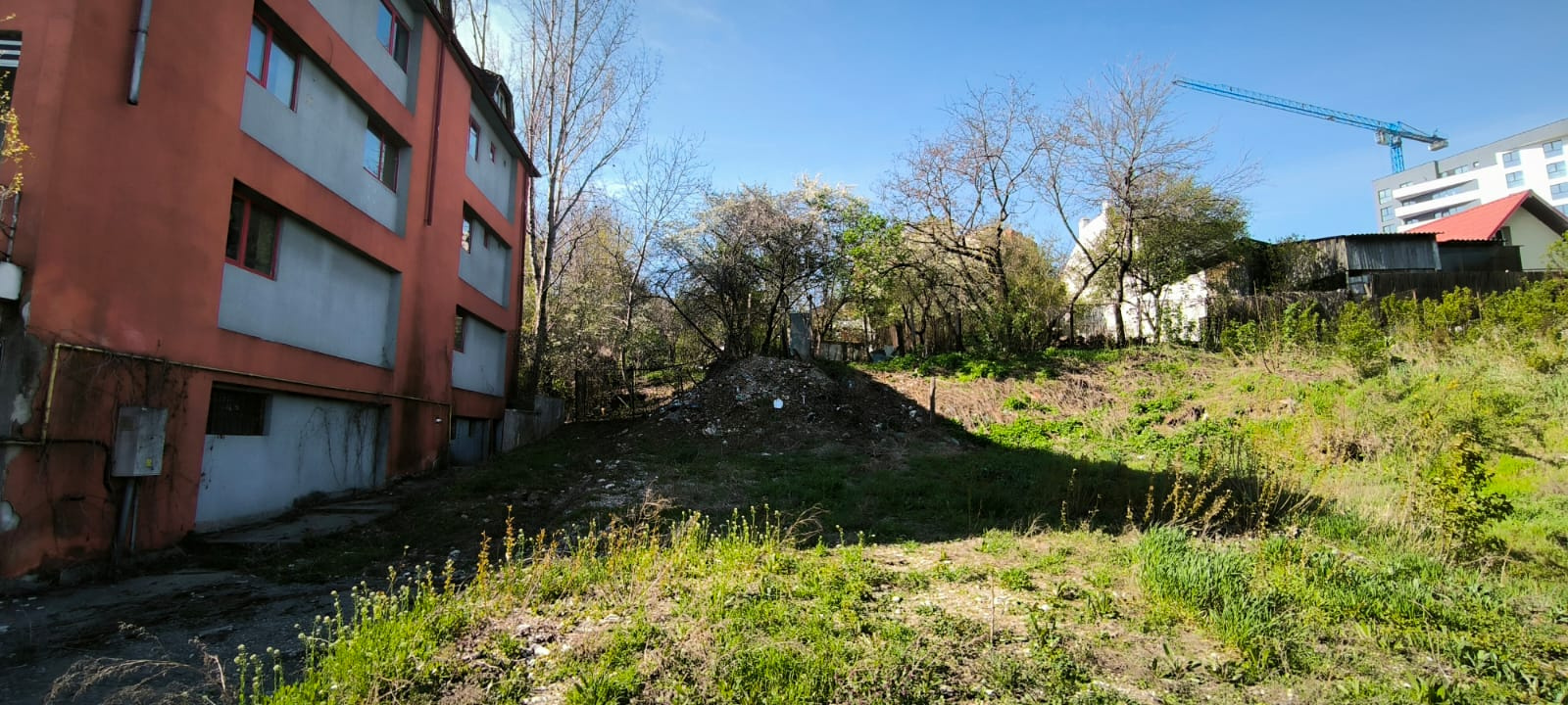 FRATII GOLESTI | Clădire P+3+M, 928 mp, teren 1.996 mp, deschidere 24,6 ml