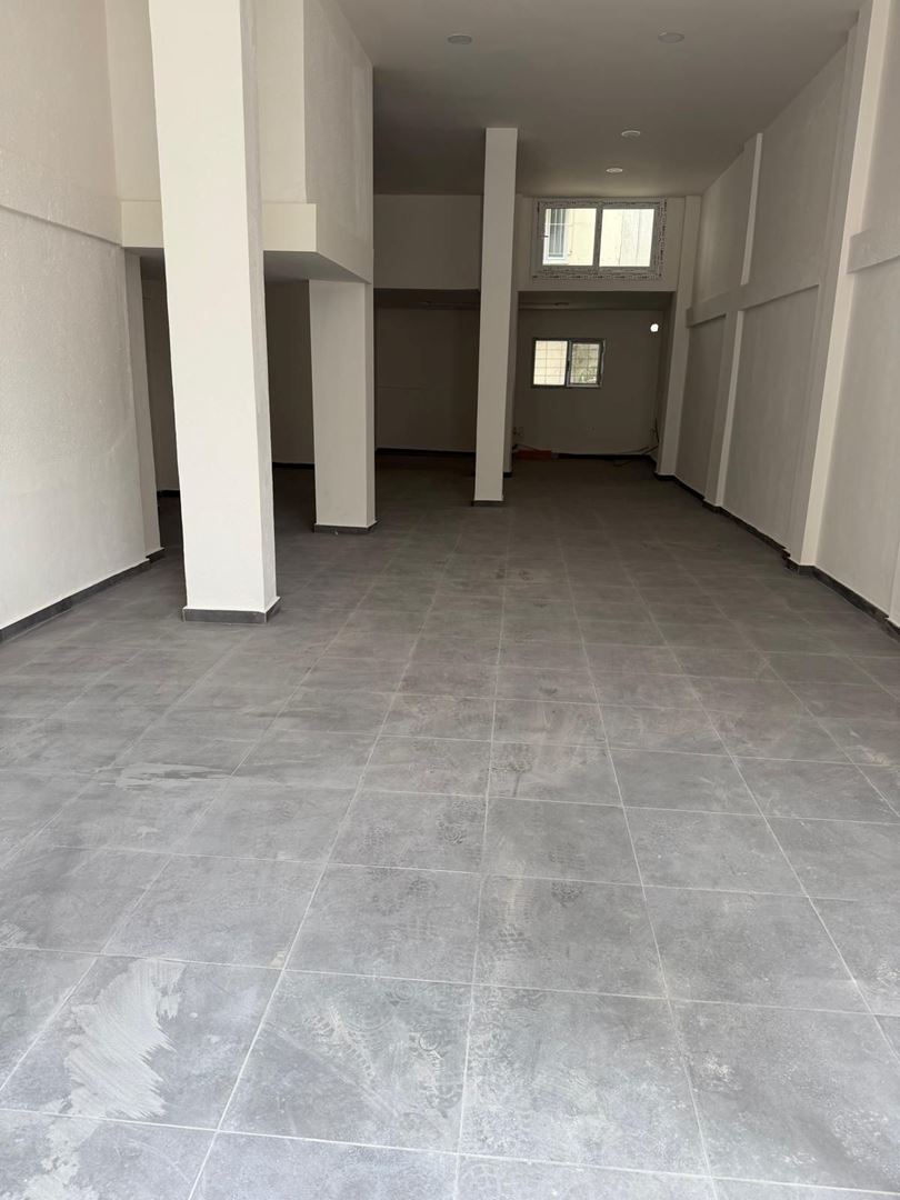 Shop for rent in İzmir, Alsancak, İzmir, 100 m²