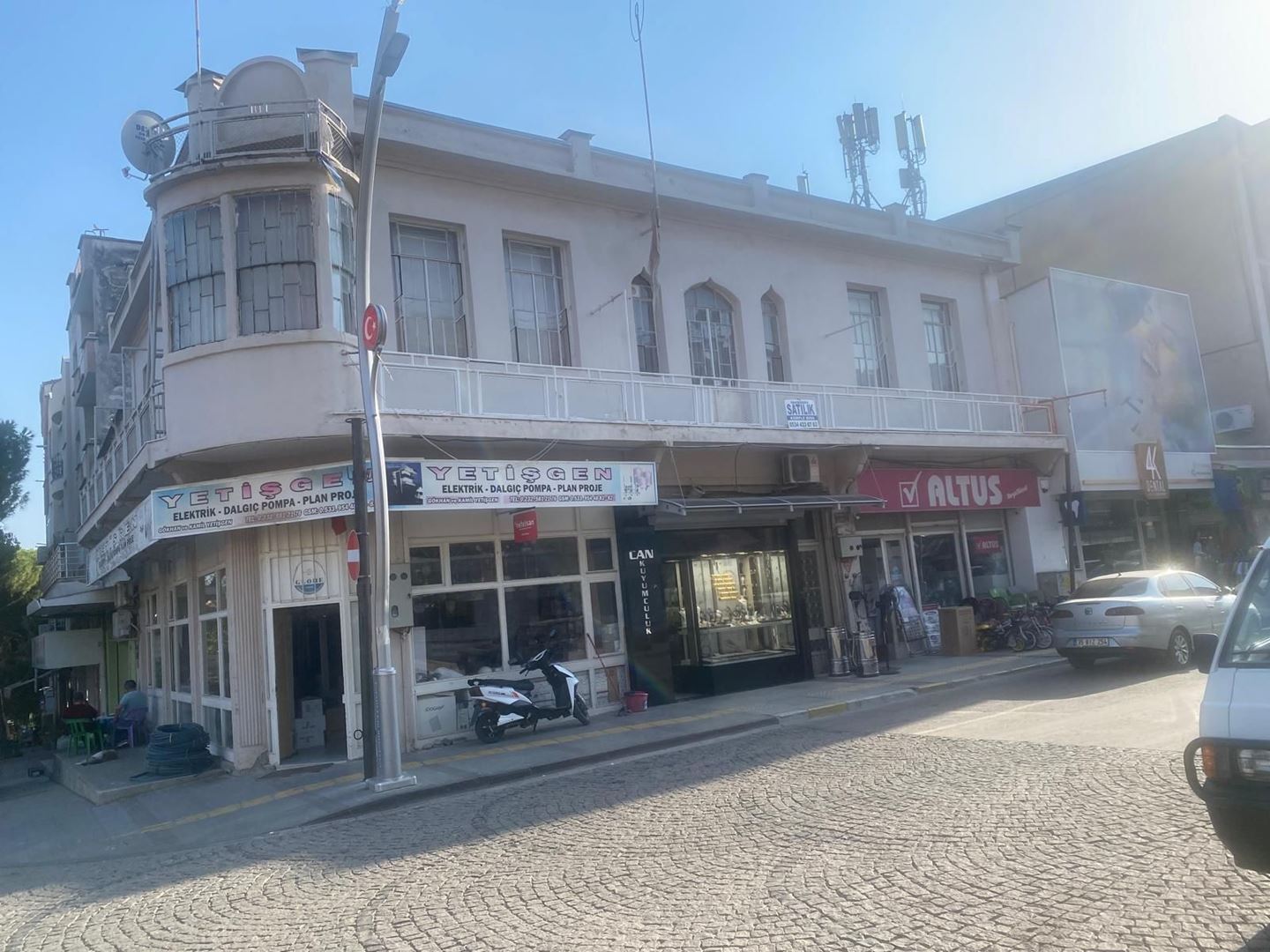 Mansion & Manor for sale in İzmir, Mithatpaşa, İzmir, 250 m²