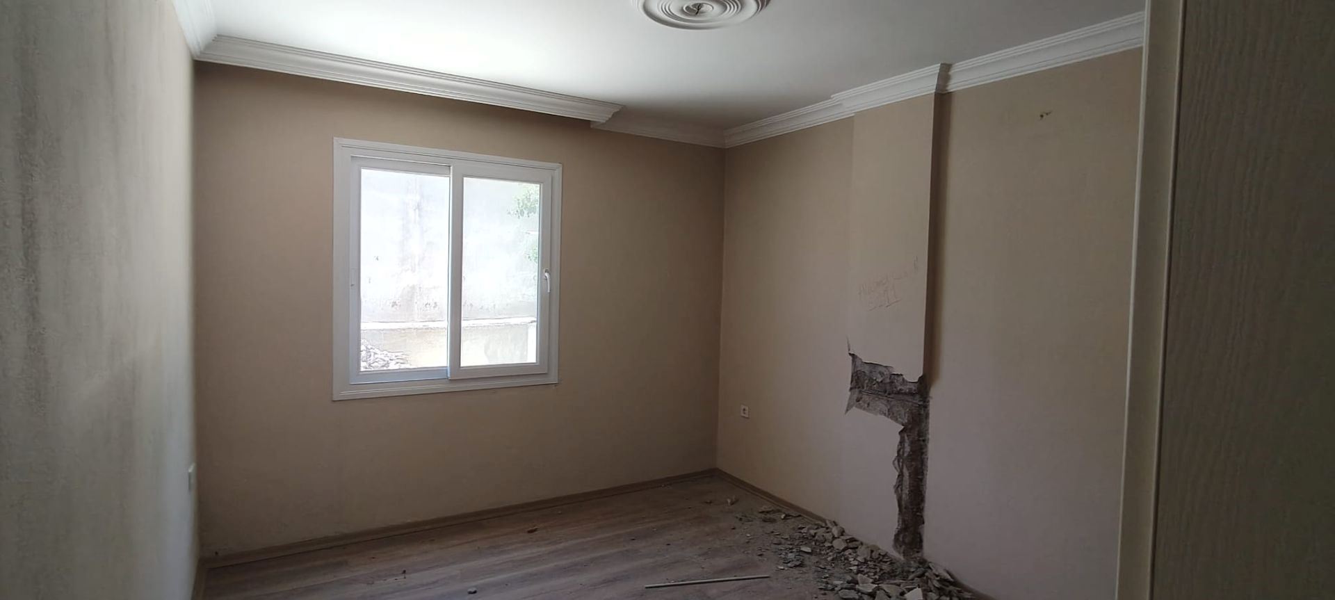 Apartment for sale in İzmir, Mithatpaşa, İzmir, 80 m²