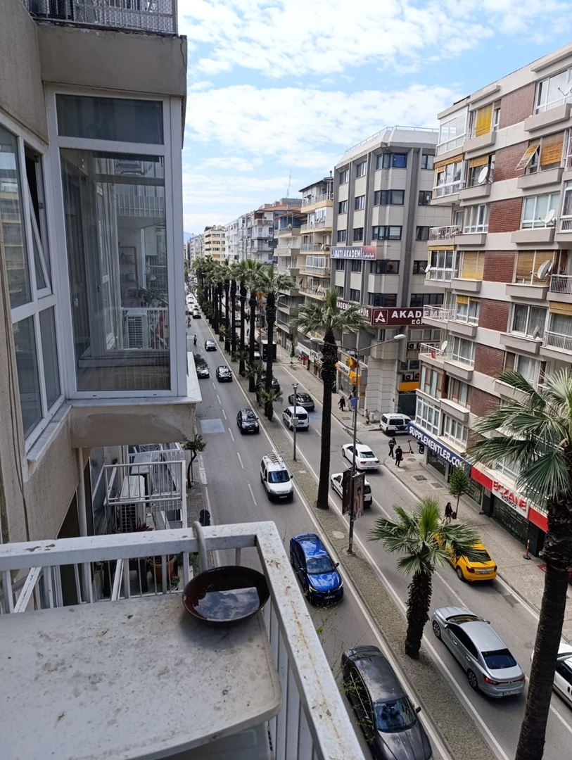 TALATPAŞA BULVARINDA SATILIK BAKIMLI DAİRE
