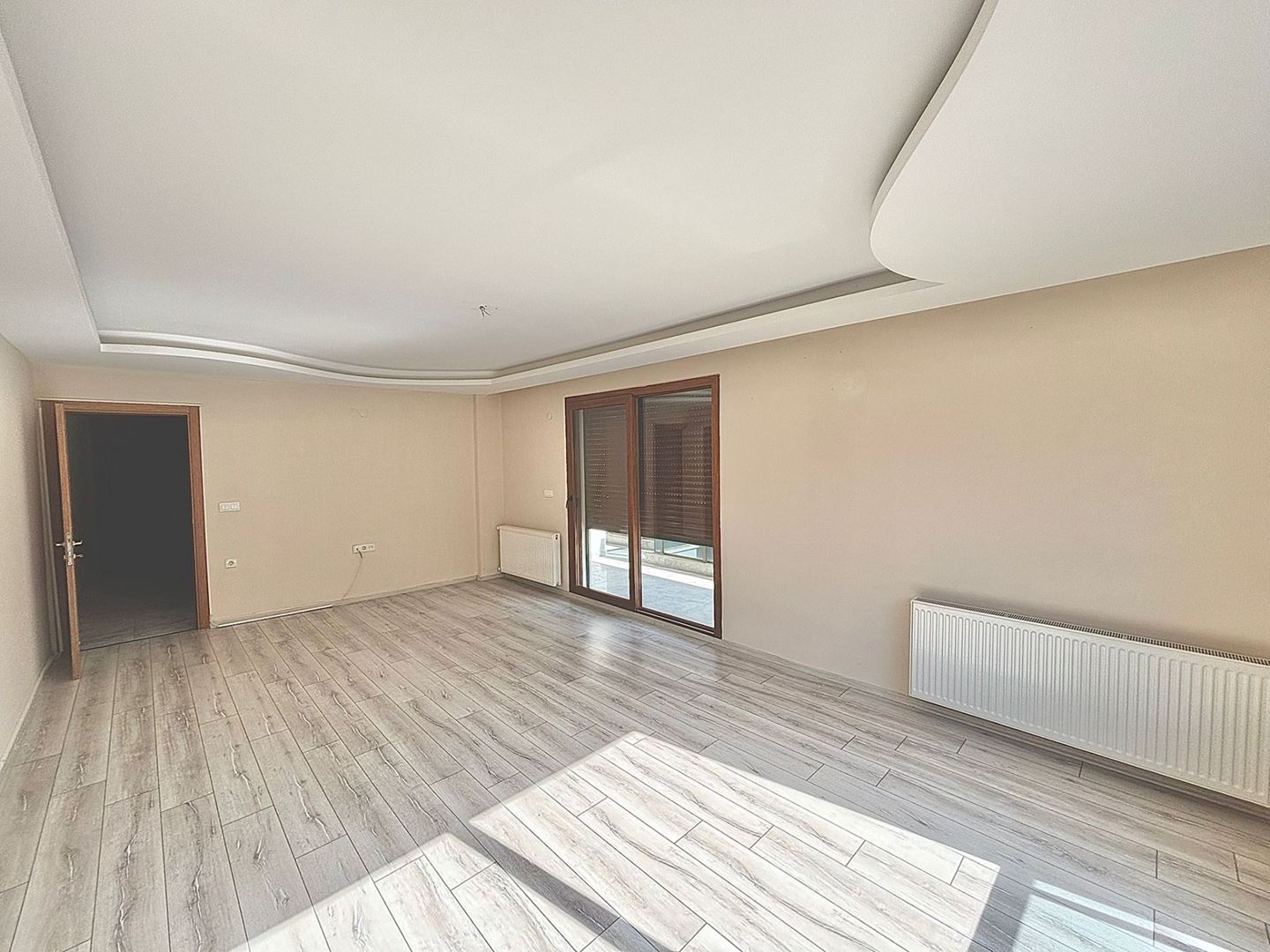 YELKİ'DE GENİŞ,BUTİK VE MERKEZİ KONUMDA 3+1 DAİRE