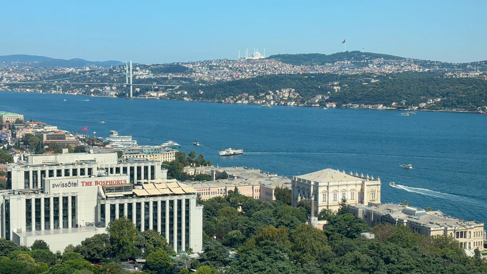 İSTANBUL'UN ZİRVESİNDE İKONİK BİR YAŞAM - THE RITZ-CARLTON RESIDENCES - BOĞAZ MANZARALI LÜKS 1+1