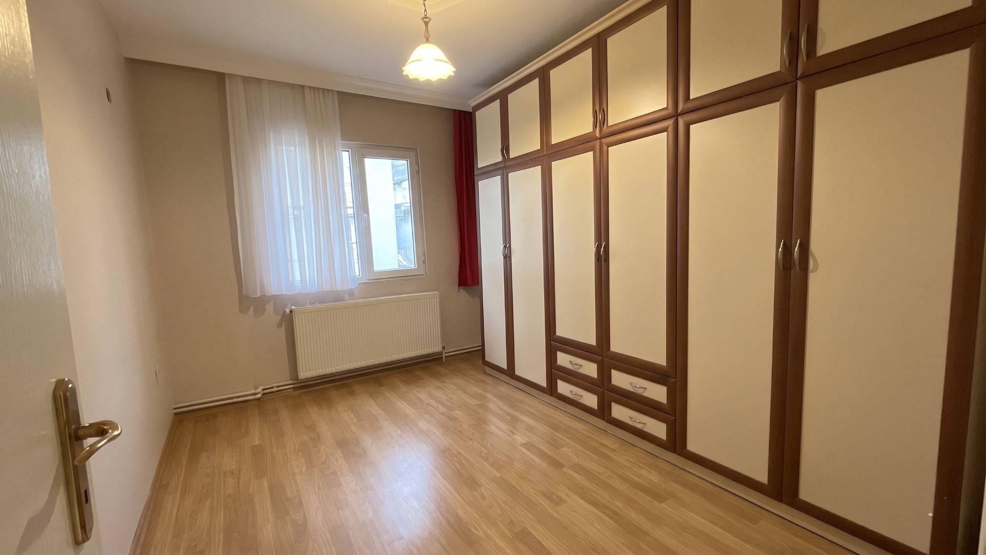 Daire for sale in İzmir, Adatepe, İzmir, 90 m²