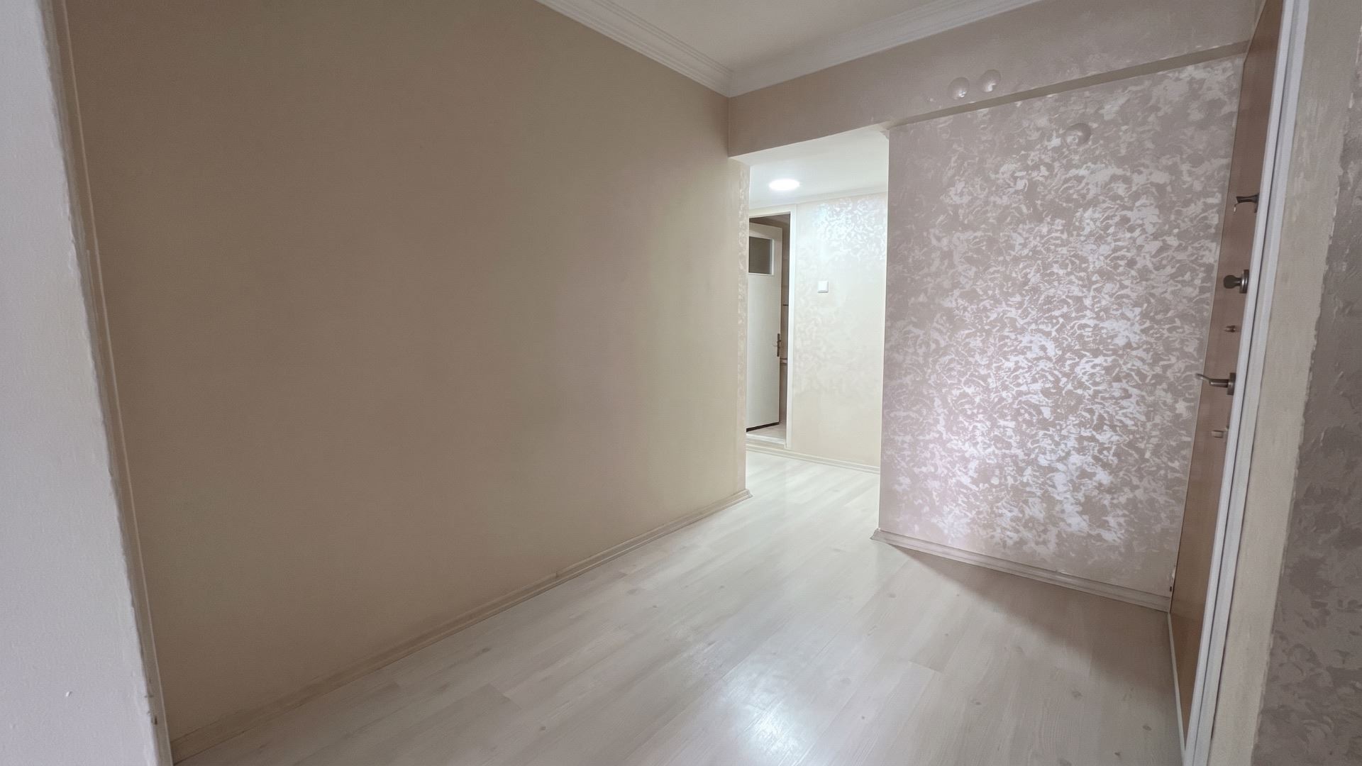 Daire for sale in İzmir, Adatepe, İzmir, 90 m²