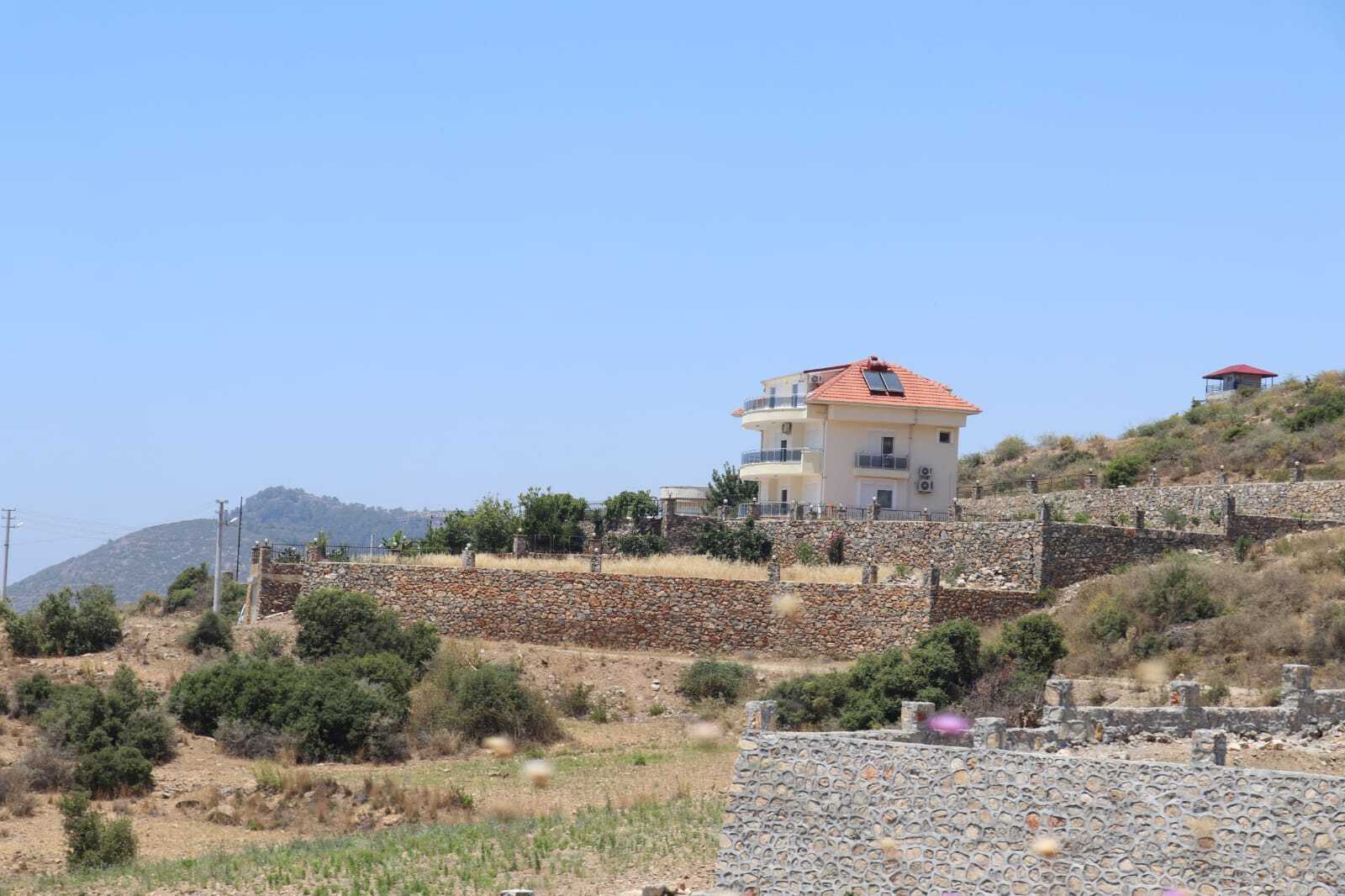 Antalya - Gazipaşa İlçesinde, Vatandaşlığa uygun Deniz Manzaralı Villa