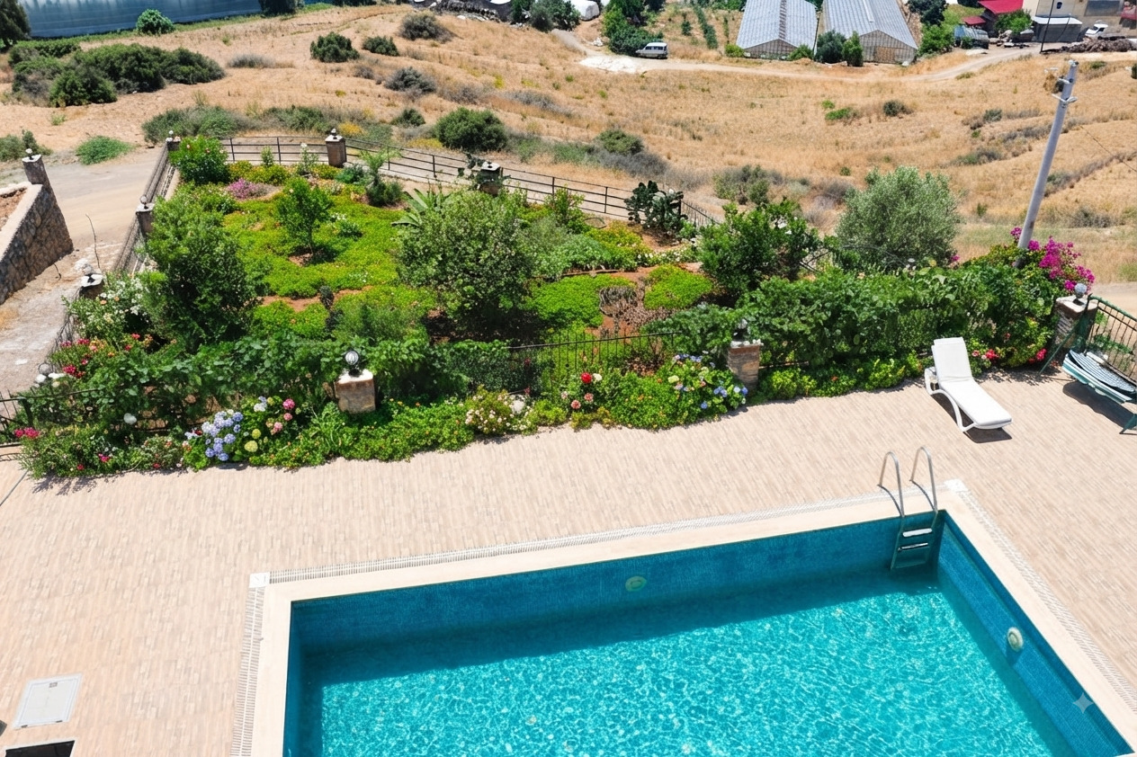 Villa for sale in Antalya, Aydın, Antalya, 999 m²
