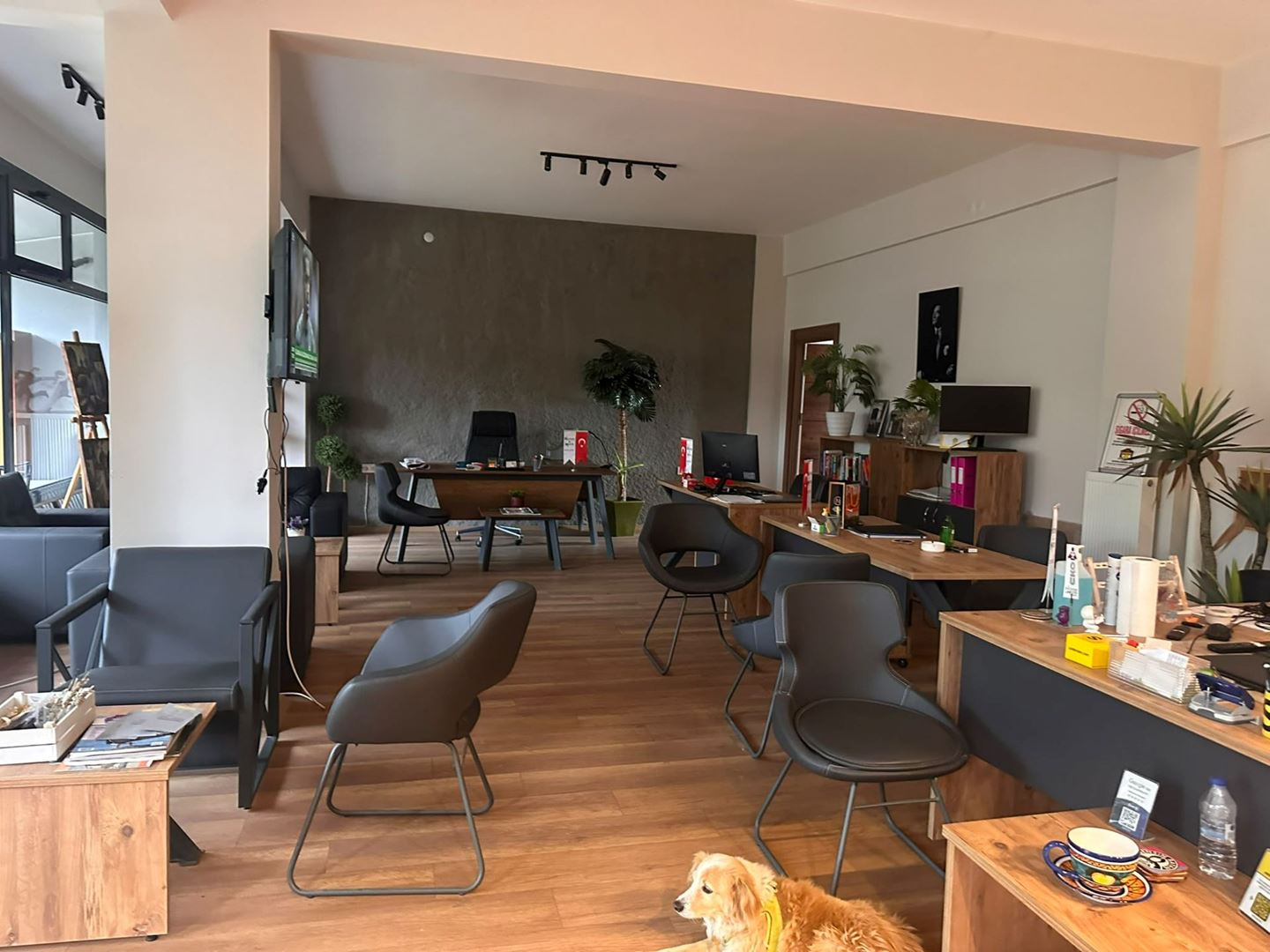 İzmir kiralık Dükkan, Yaka, İzmir, 150 m²