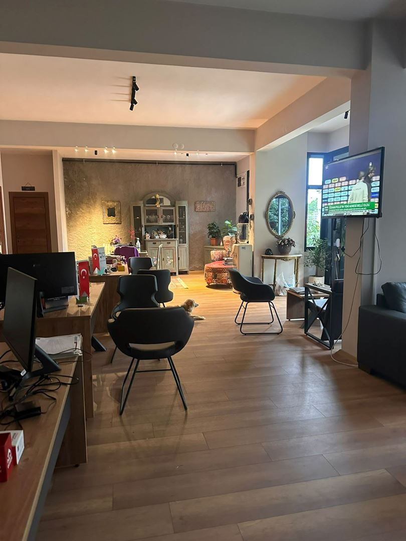 İzmir kiralık Dükkan, Yaka, İzmir, 150 m²