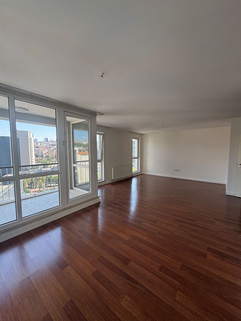 Apartment for rent in İstanbul, Hamidiye, İstanbul, 150 m²