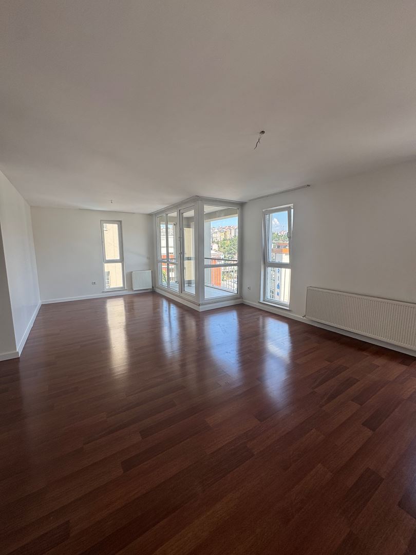 Apartment for rent in İstanbul, Hamidiye, İstanbul, 150 m²