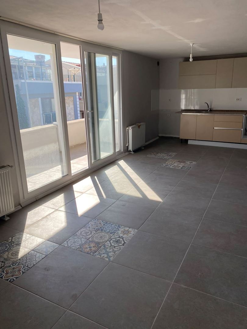 Apartment for rent in İzmir, Yeni, İzmir, 70 m²
