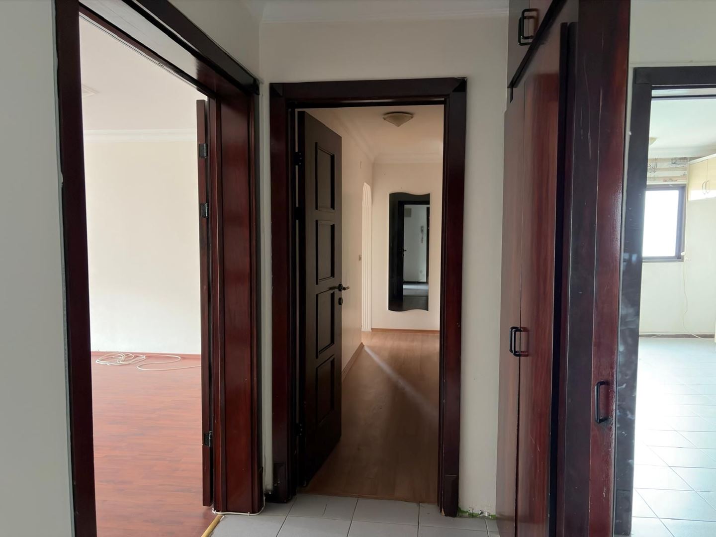 Apartment for sale in İstanbul, Kayabaşı, İstanbul, 135 m²