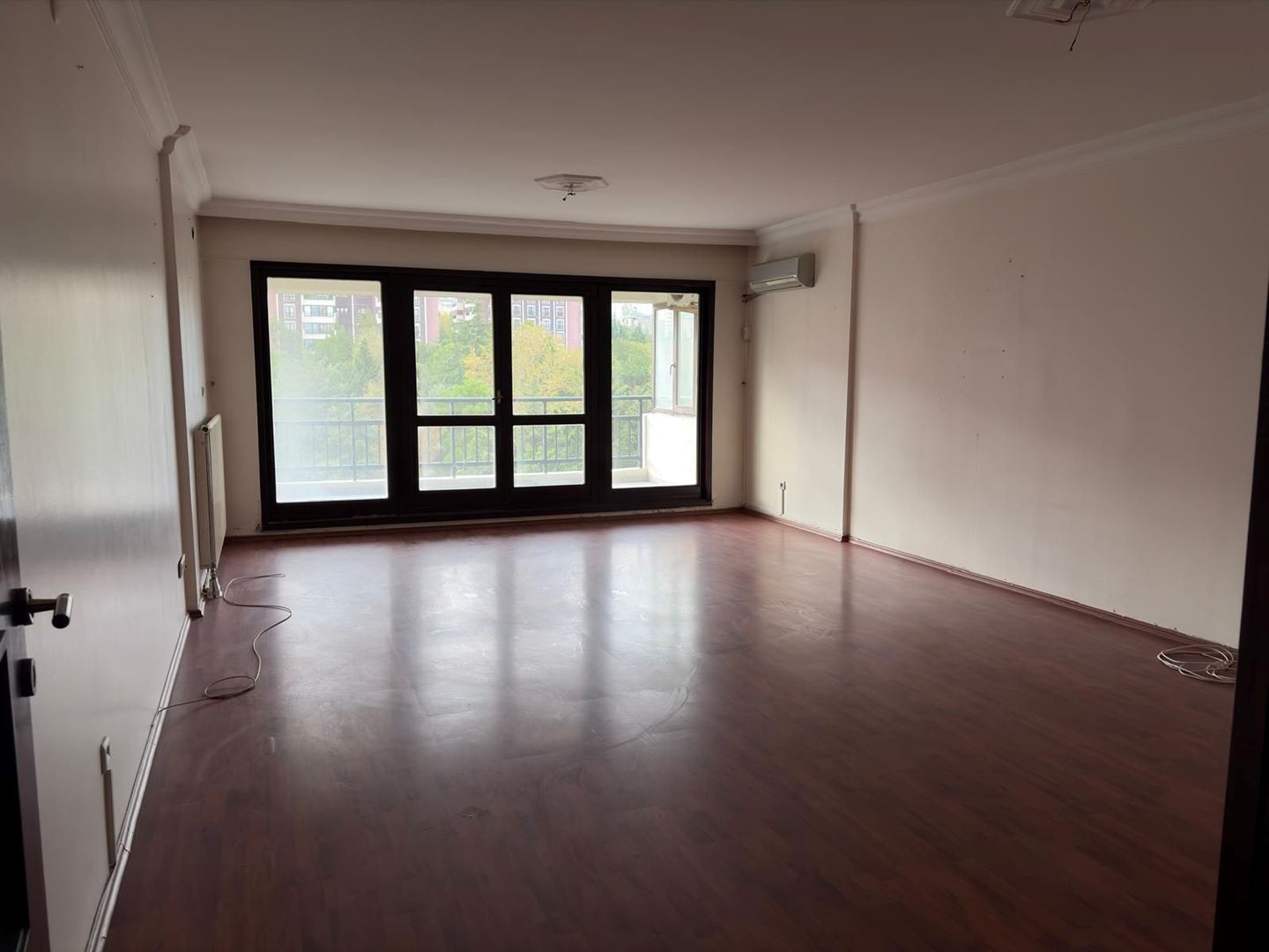Apartment for sale in İstanbul, Kayabaşı, İstanbul, 135 m²