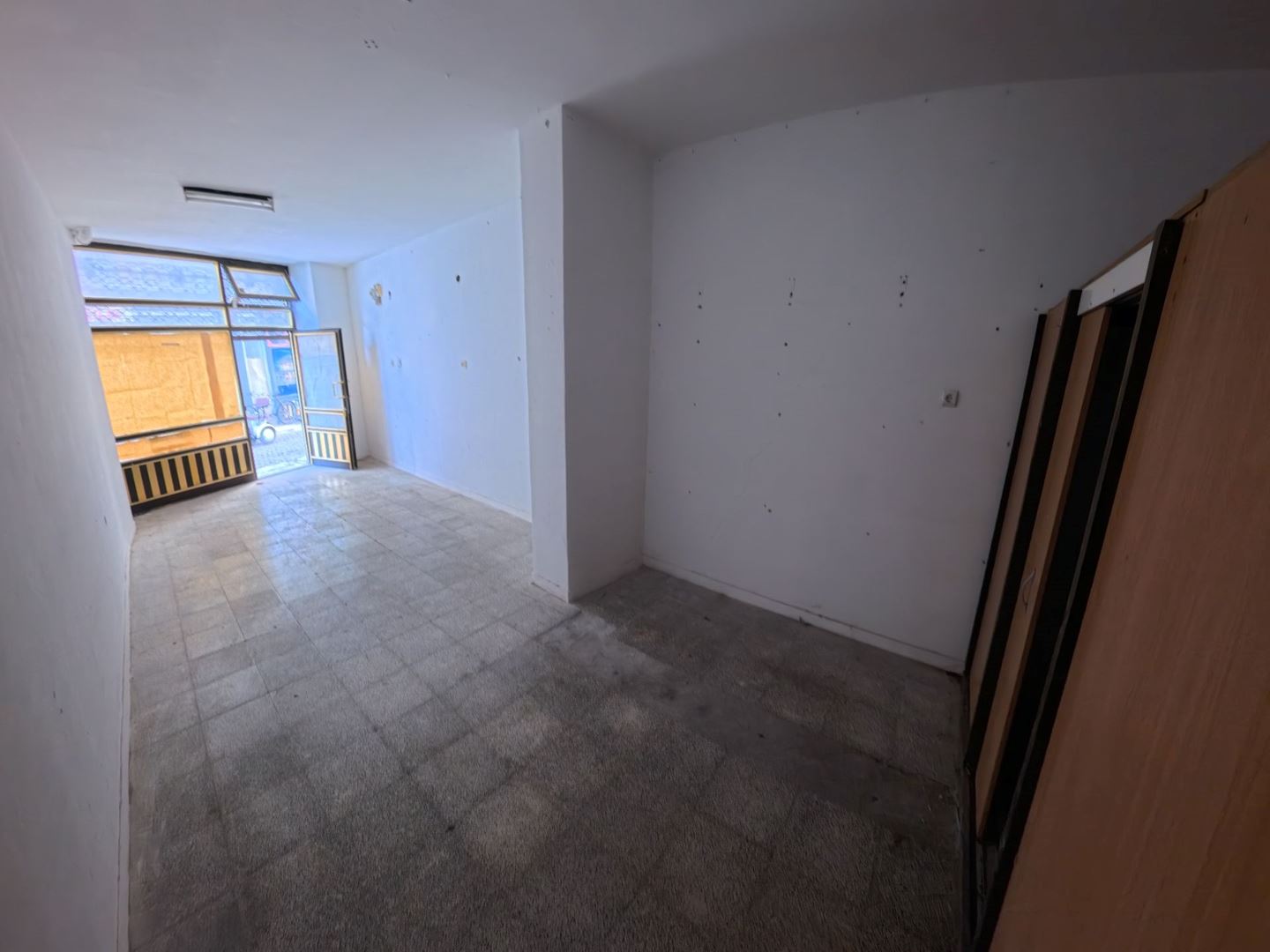 Shop for sale in Mersin, Gazi, Mersin, 25 m²