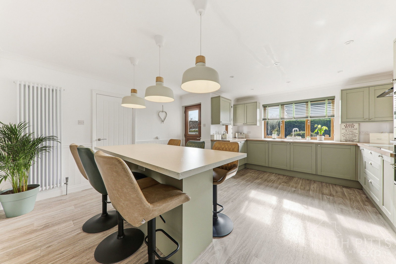 Detached House in Pontefract