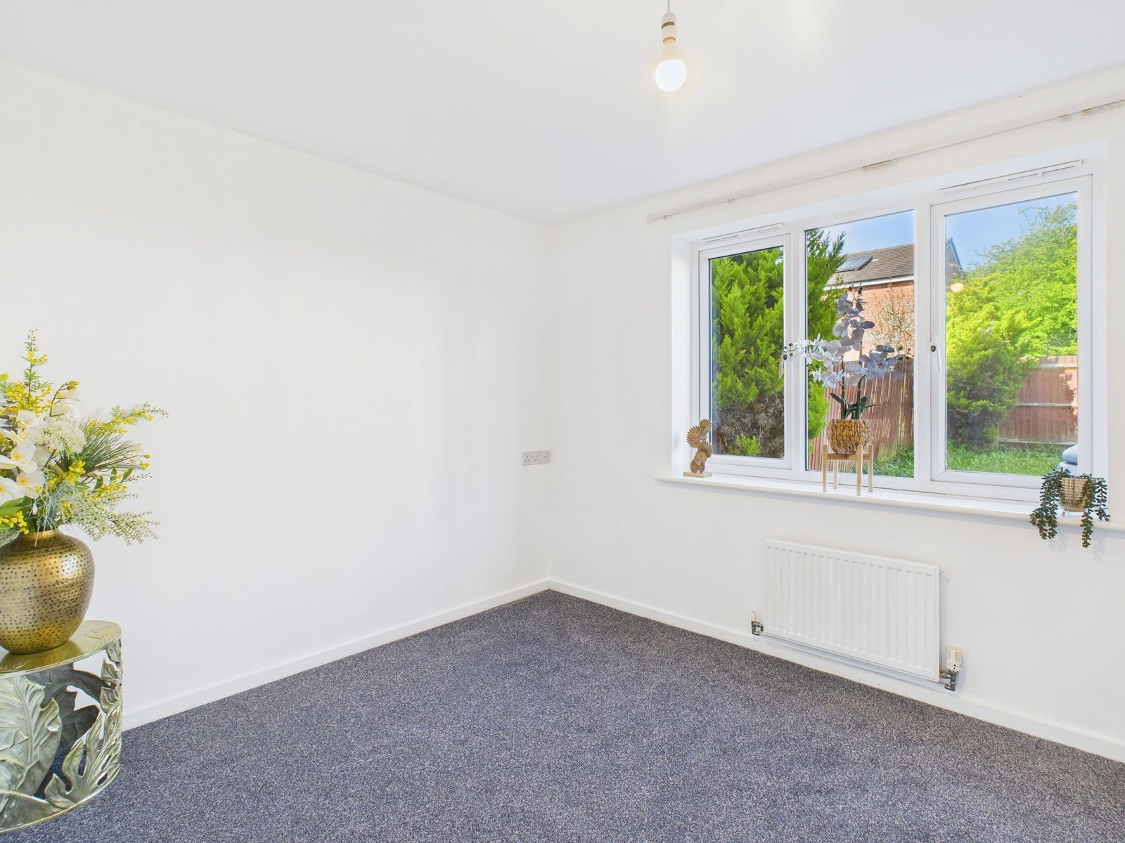Semi Detached House in Leicester