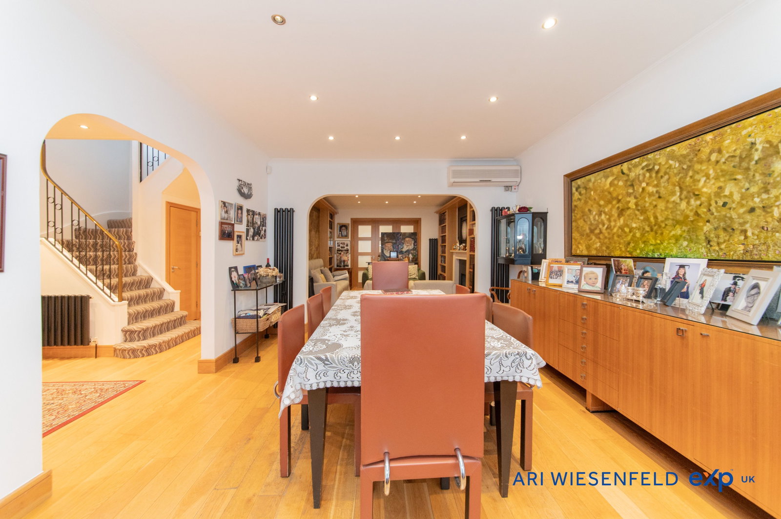 Detached House in London