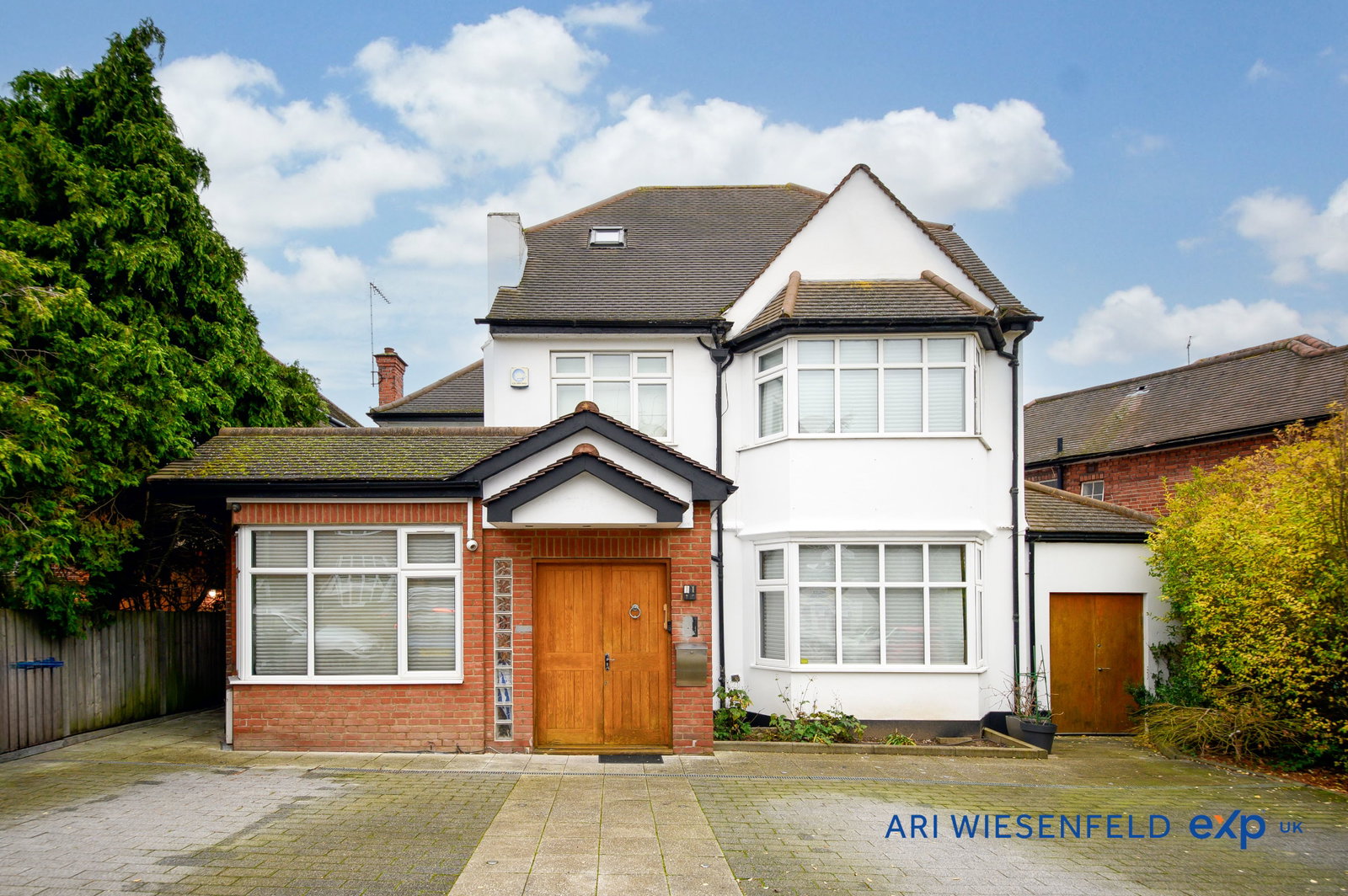 Detached House in London