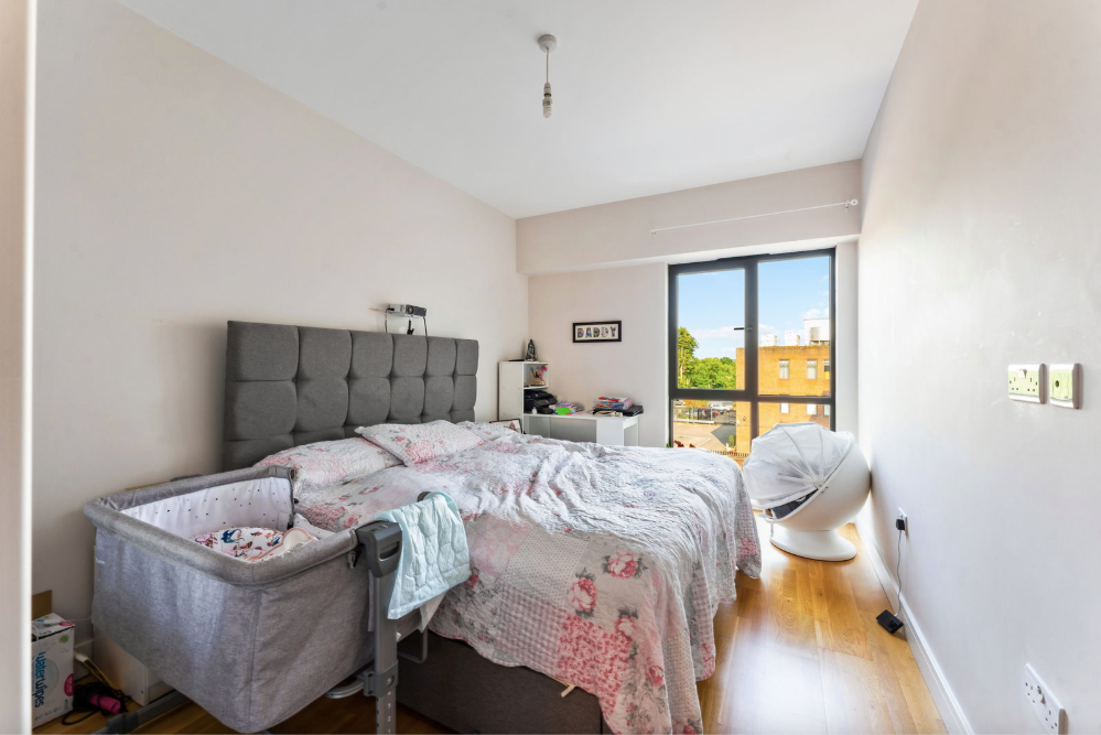 Apartment in Sunbury-on-thames