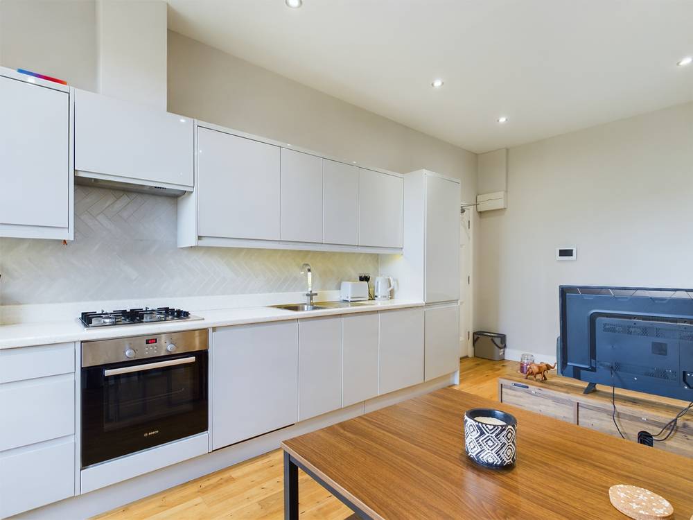 Apartment in Warwick
