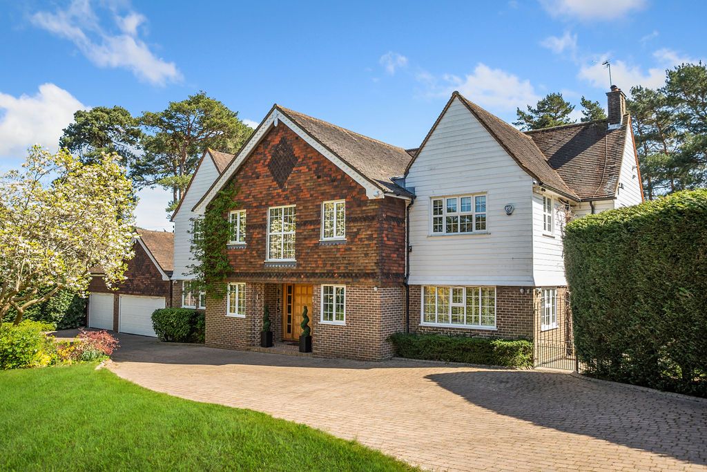 Detached House in Croydon