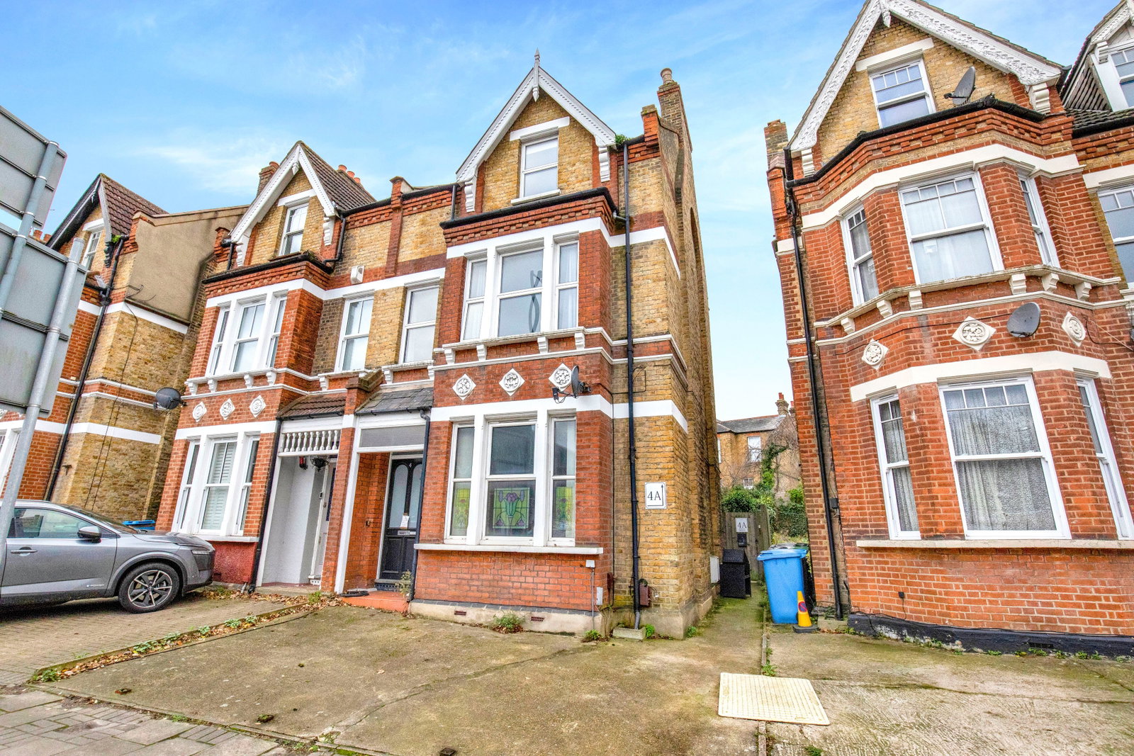 Semi Detached House in Beckenham