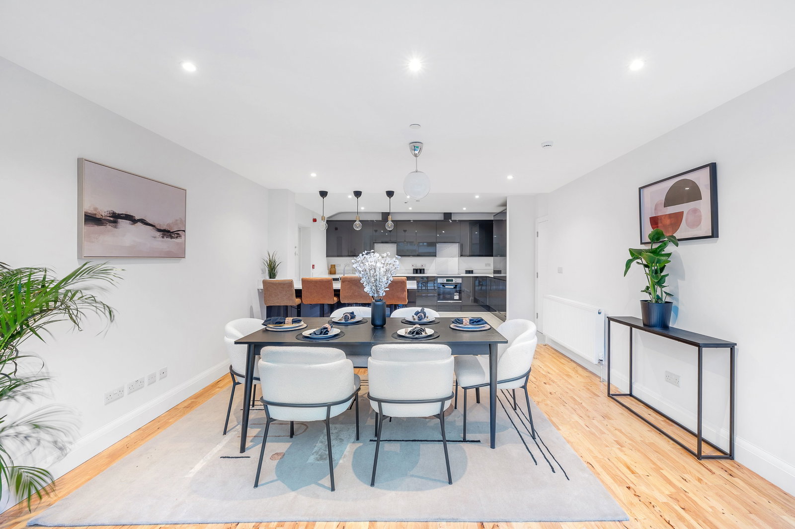 Bungalow in London