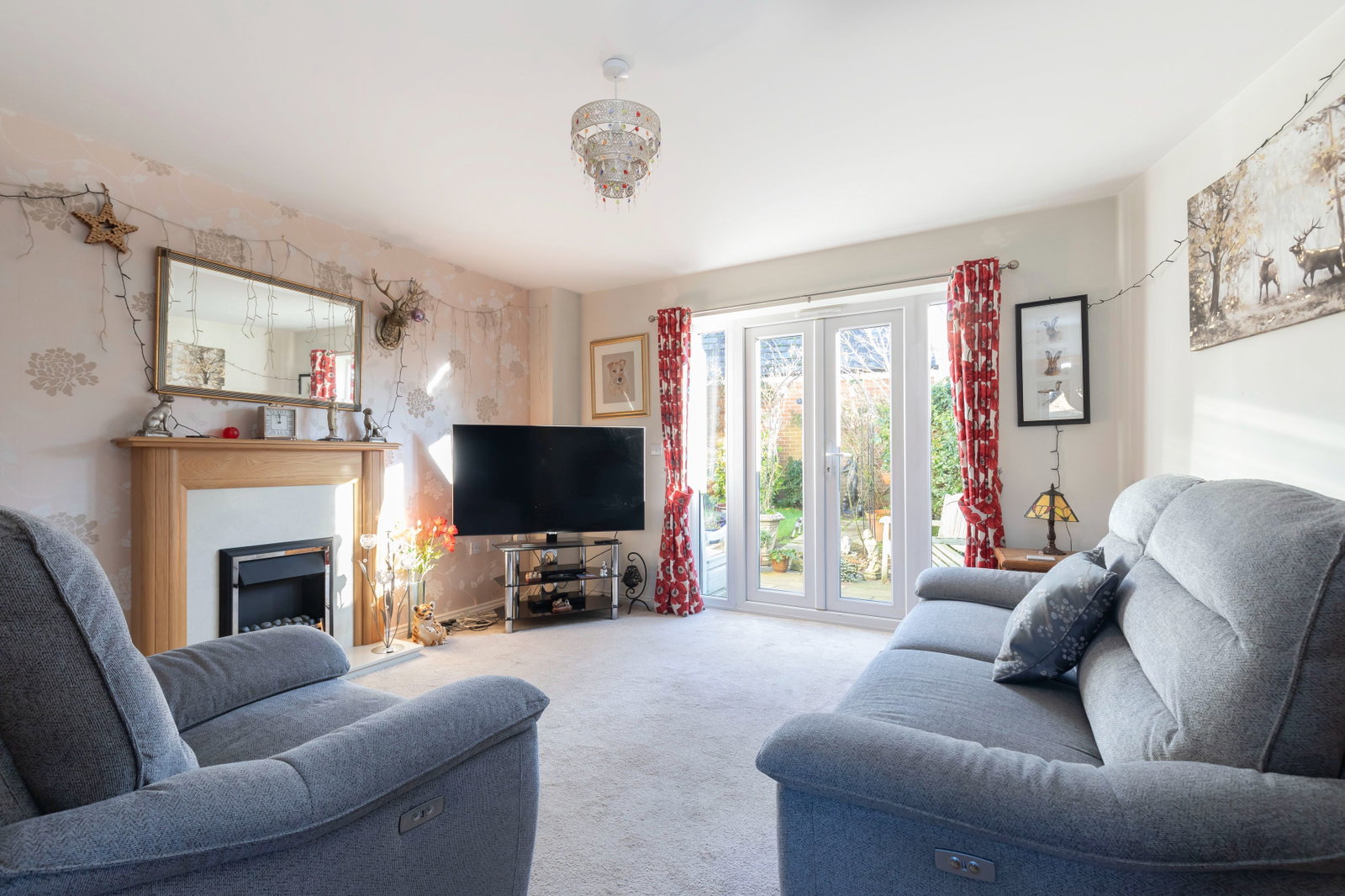 Semi Detached House in Cheltenham