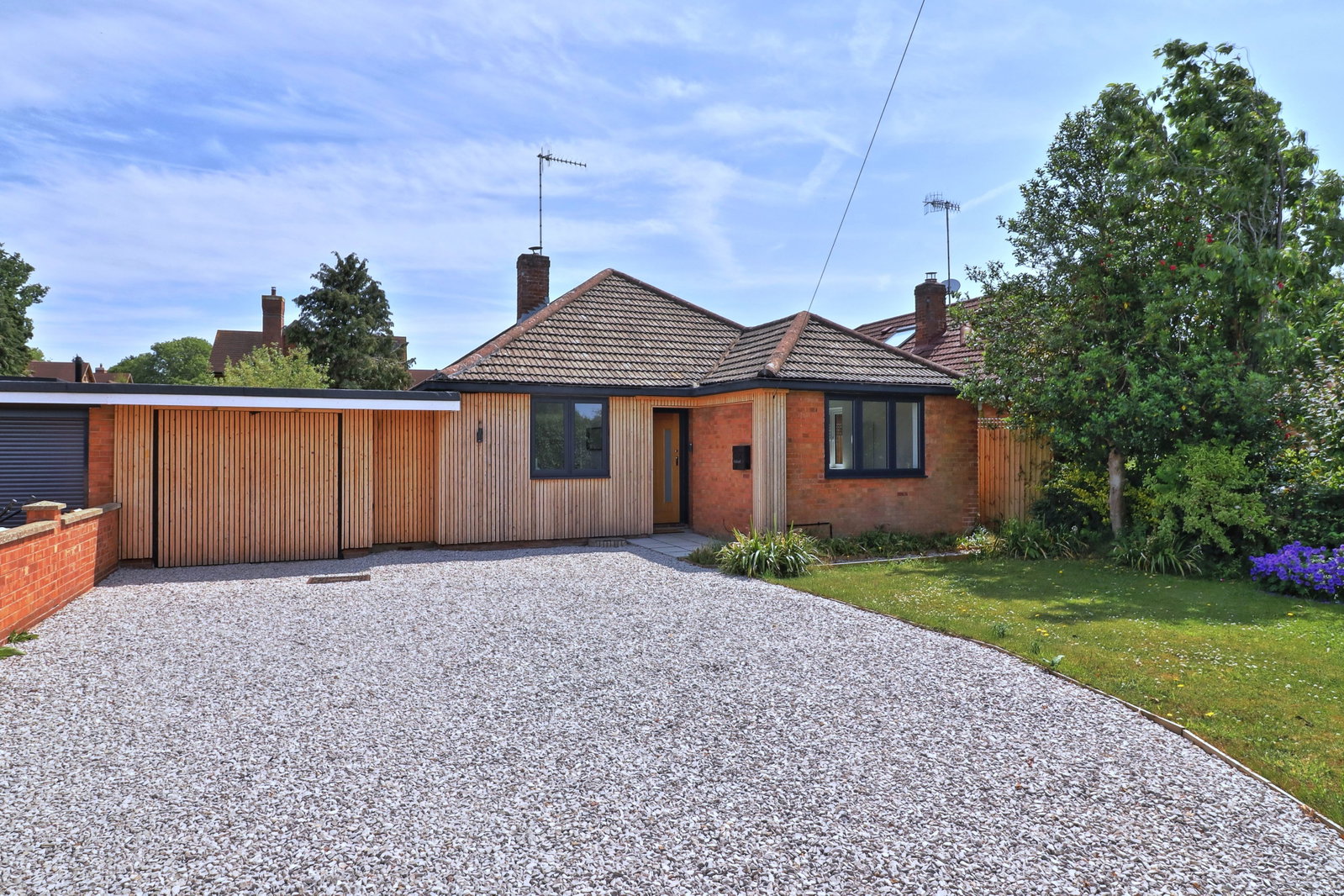 Semi Detached Bungalow in Stratford-upon-avon